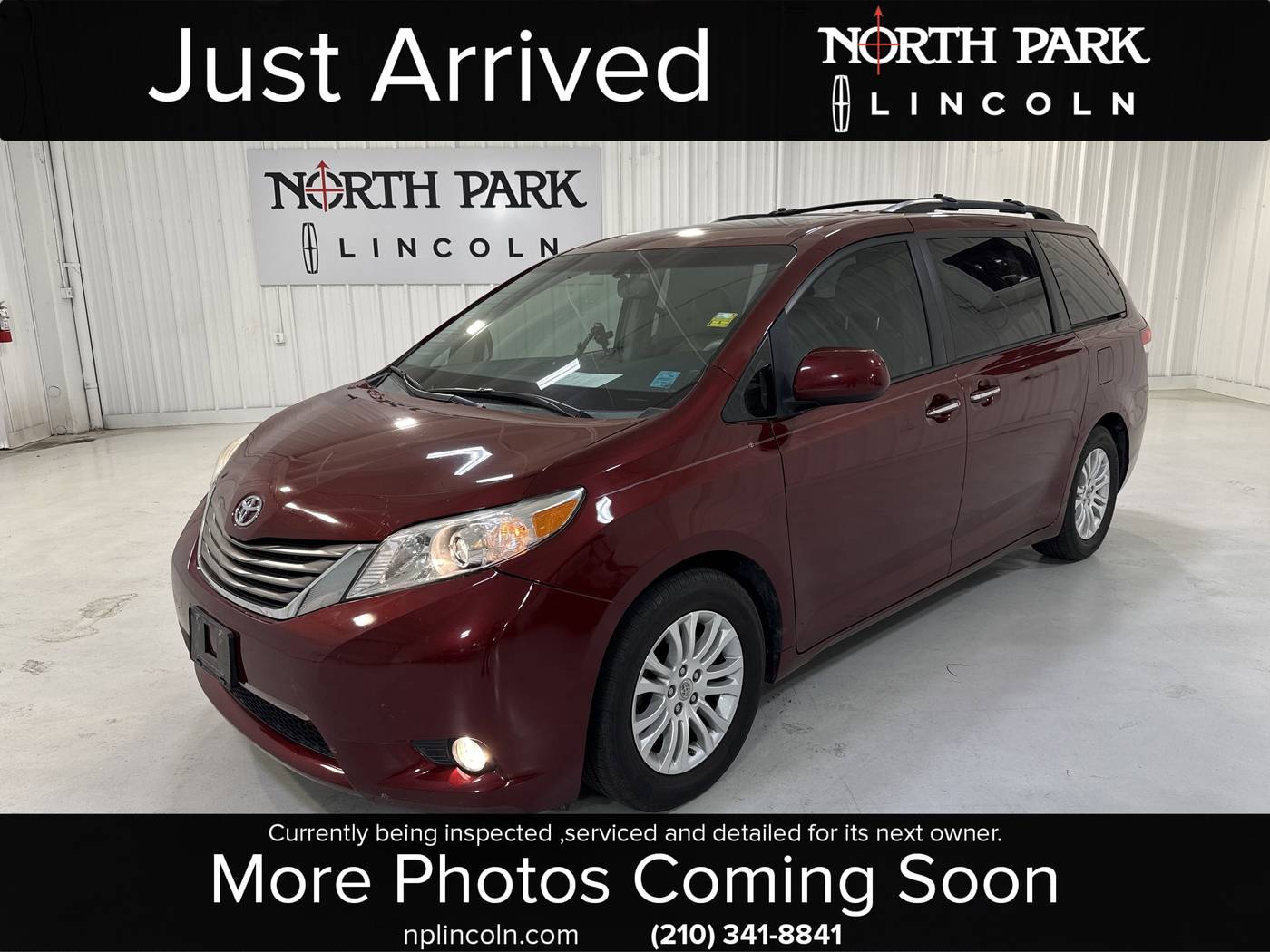 2014 Toyota Sienna XLE — Minivan — 41,930 mi — San Antonio, TX