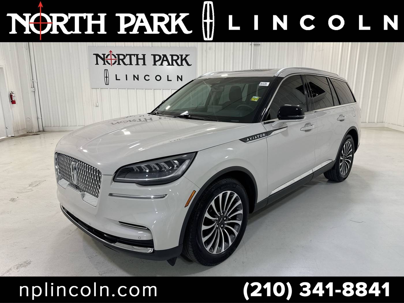 2023 Lincoln Aviator Standard — SUV — 7,066 mi — San Antonio, TX