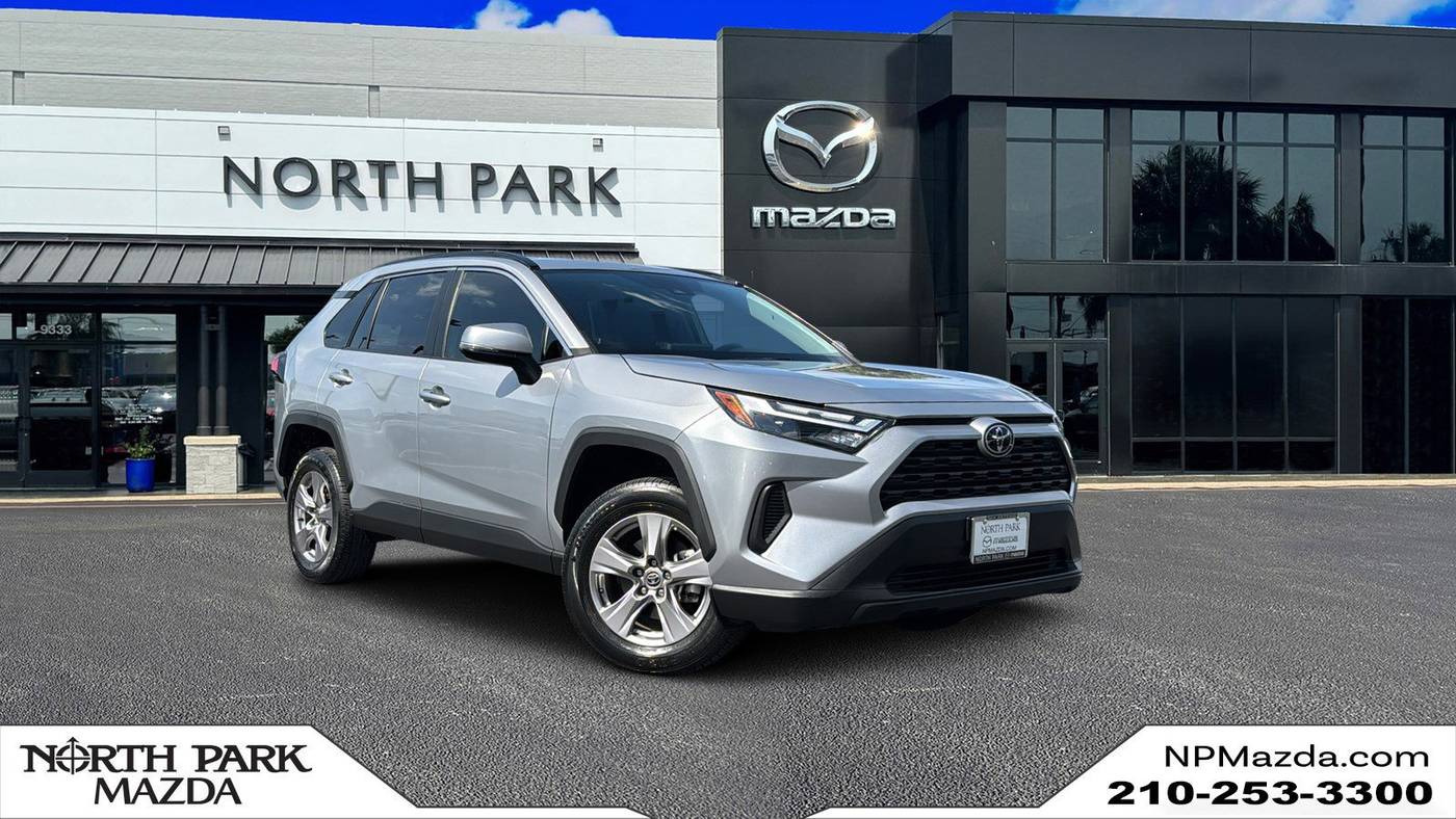 2022 Toyota RAV4 XLE — SUV — 9,154 mi — San Antonio, TX