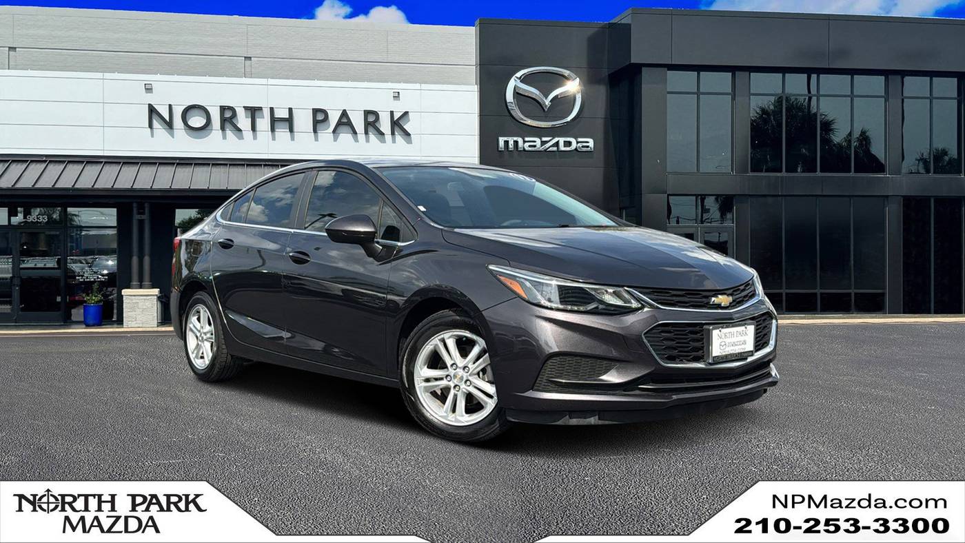 2017 Chevrolet Cruze LT — Sedan — 44,814 mi — San Antonio, TX