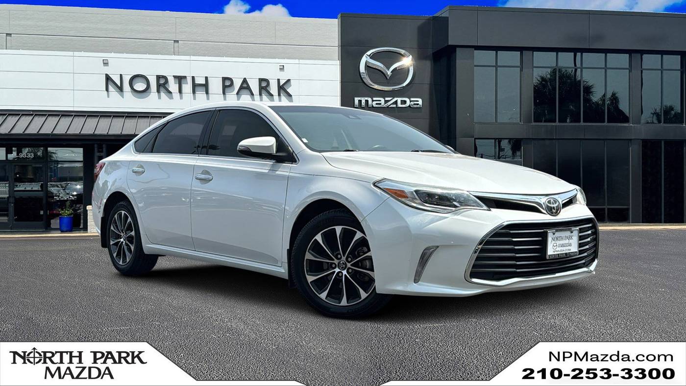 2018 Toyota Avalon XLE Premium — Sedan — 65,313 mi — San Antonio, TX