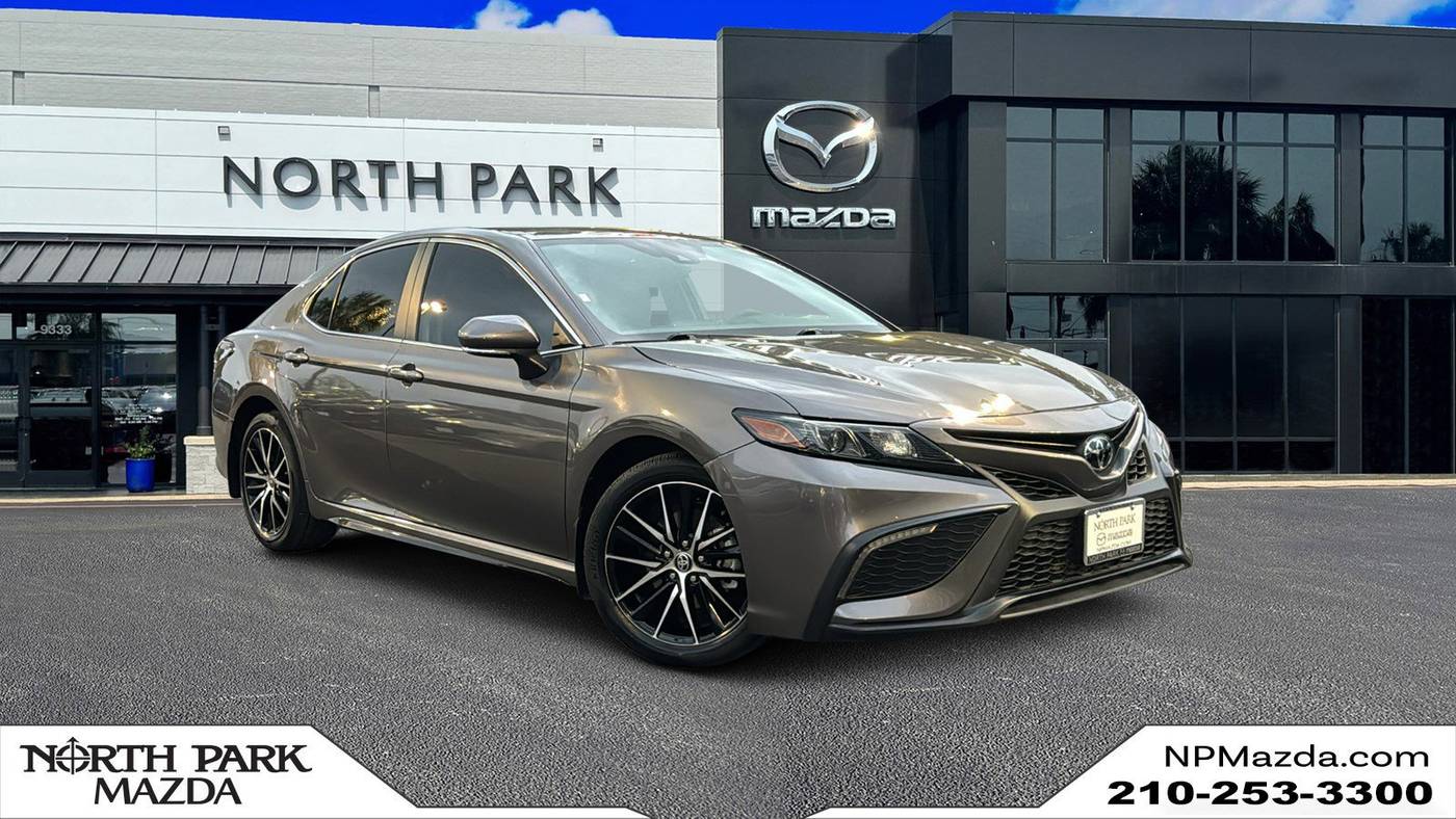 2023 Toyota Camry SE — Sedan — 12,425 mi — San Antonio, TX