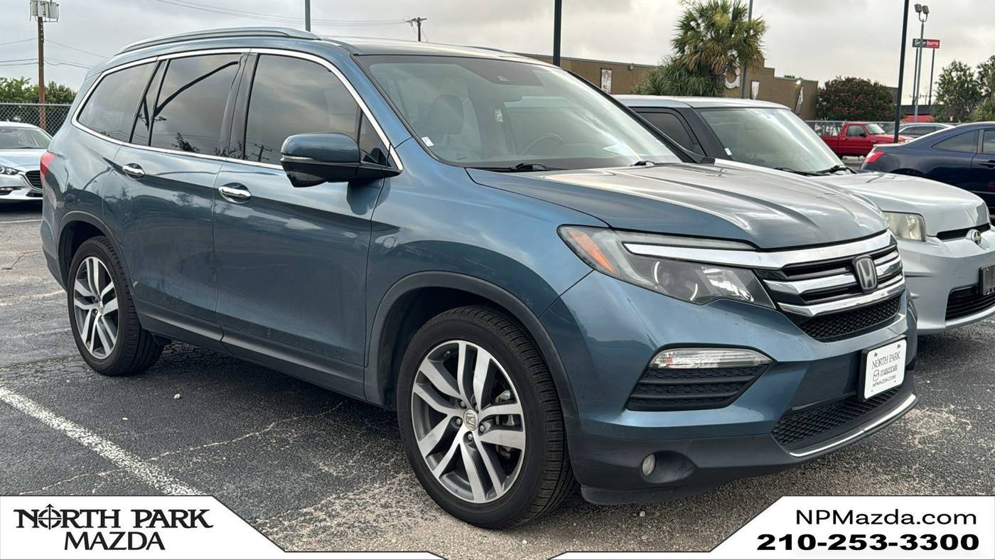 2018 Honda Pilot Touring — SUV — 114,951 mi — San Antonio, TX