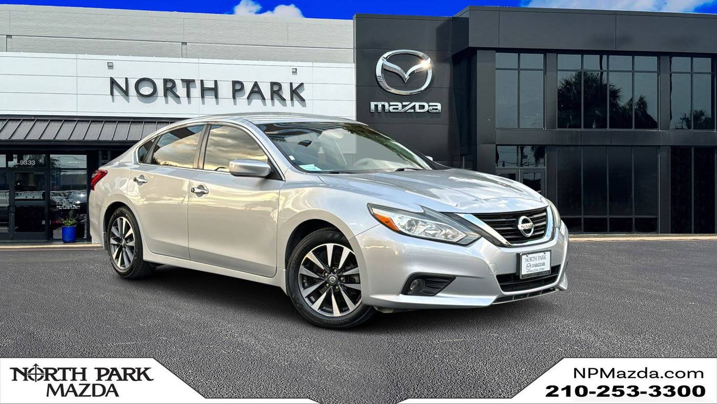 2017 Nissan Altima 2.5 SV — Sedan — 105,667 mi — San Antonio, TX