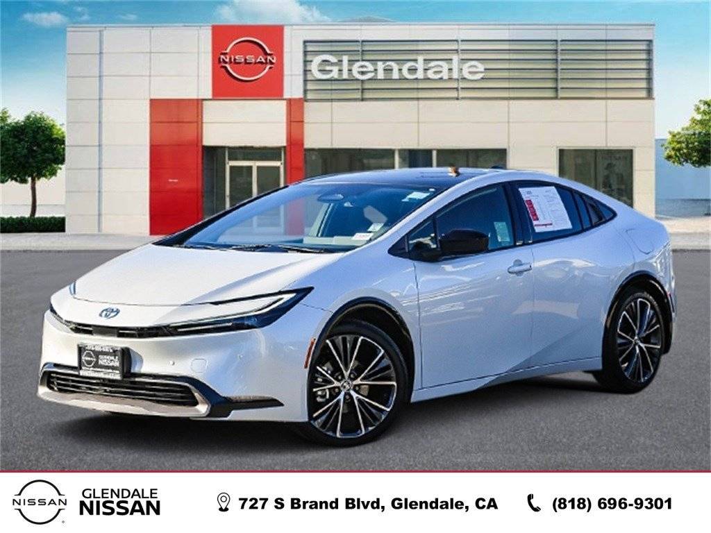 2024 Toyota Prius XLE — Hatchback — 17,760 mi — Glendale, CA