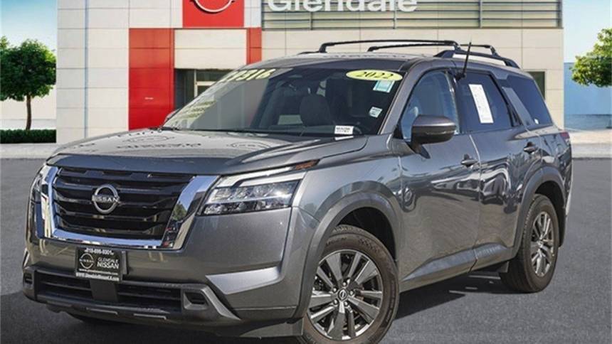 2022 Nissan Pathfinder SV — SUV — 29,282 mi — Glendale, CA