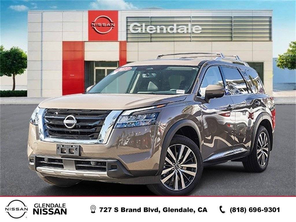 2023 Nissan Pathfinder Platinum — SUV — 8,255 mi — Glendale, CA
