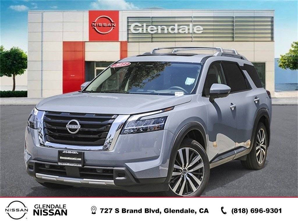 2023 Nissan Pathfinder Platinum — SUV — 4,013 mi — Glendale, CA