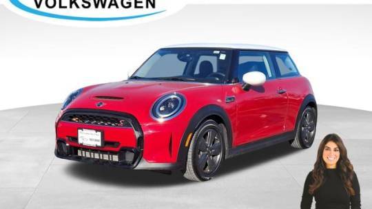 2022 MINI Hardtop Cooper S — Hatchback — 24,235 mi — Northampton, MA