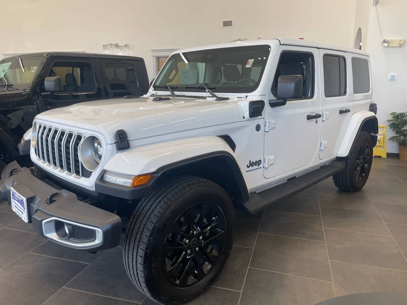 2025 Jeep Wrangler Sahara