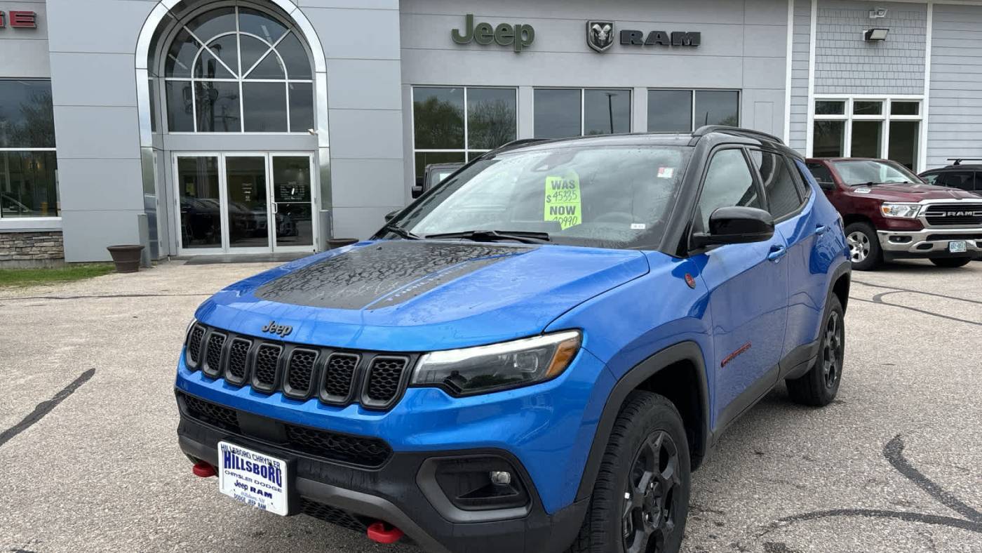 2023 Jeep Compass Trailhawk — SUV — 15 mi — Hillsboro, NH