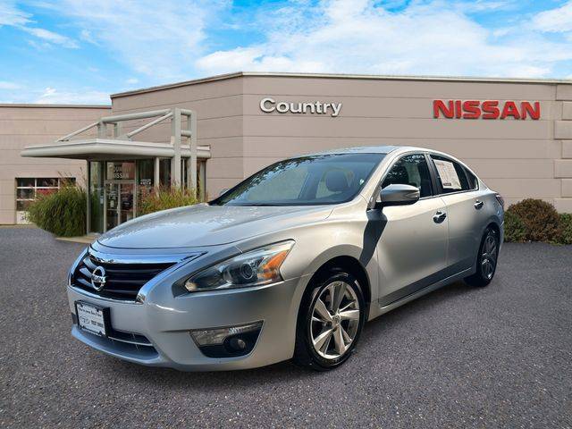 2013 Nissan Altima 2.5 SV — Sedan — 140,796 mi — Hadley, MA