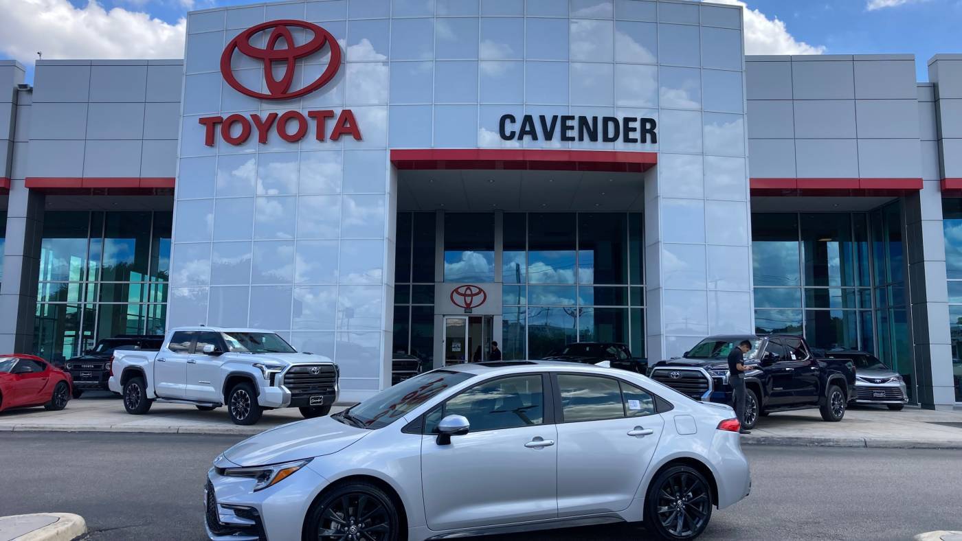 2024 Toyota Corolla Hybrid SE — Sedan — 10,368 mi — San Antonio, TX