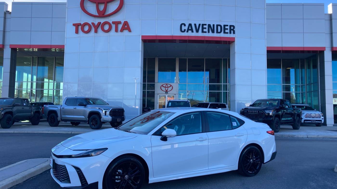 2025 Toyota Camry LE — Sedan — 207 mi — San Antonio, TX