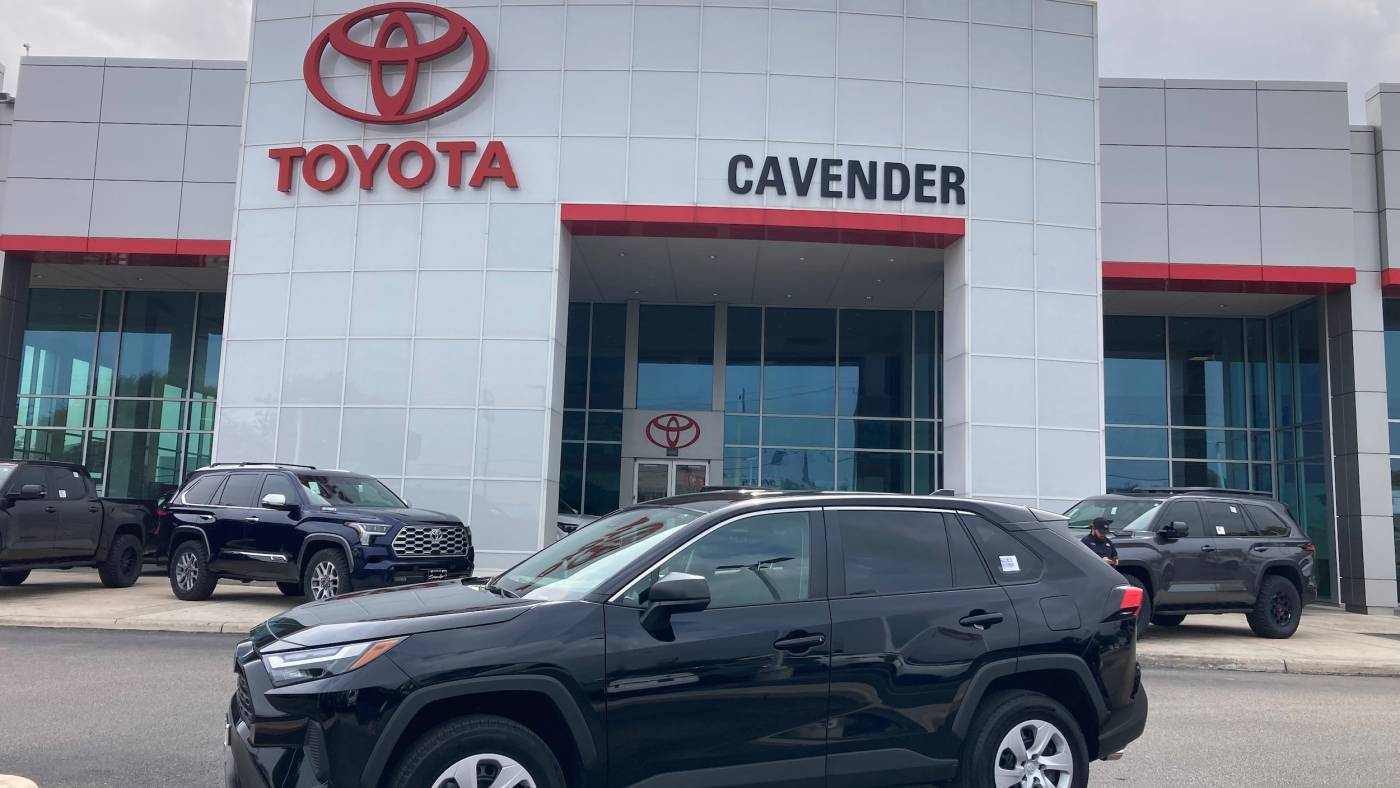 2024 Toyota RAV4 LE — SUV — 17,924 mi — San Antonio, TX