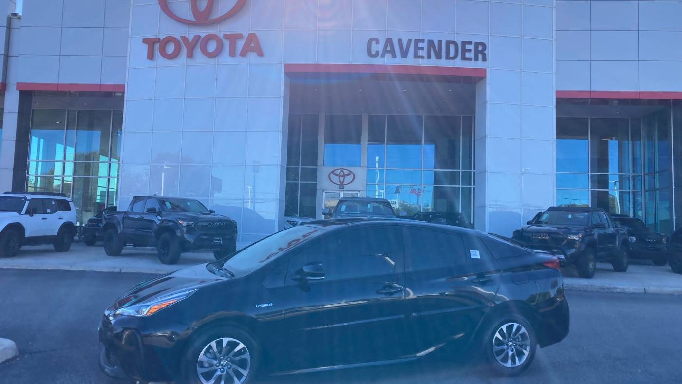 2020 Toyota Prius XLE — Hatchback — 44,327 mi — San Antonio, TX