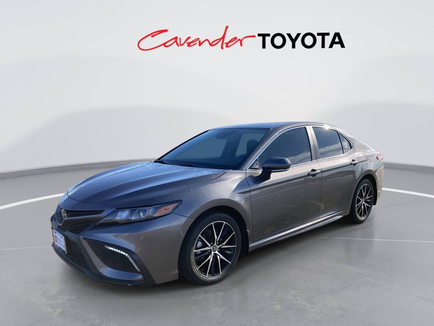 2024 Toyota Camry SE — Sedan — 13,327 mi — San Antonio, TX
