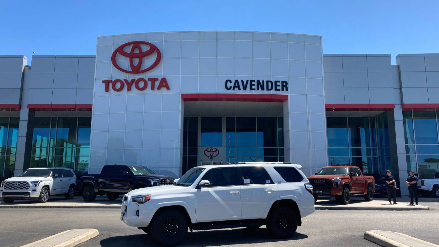 2023 Toyota 4Runner SR5 Premium — SUV — 12,158 mi — San Antonio, TX