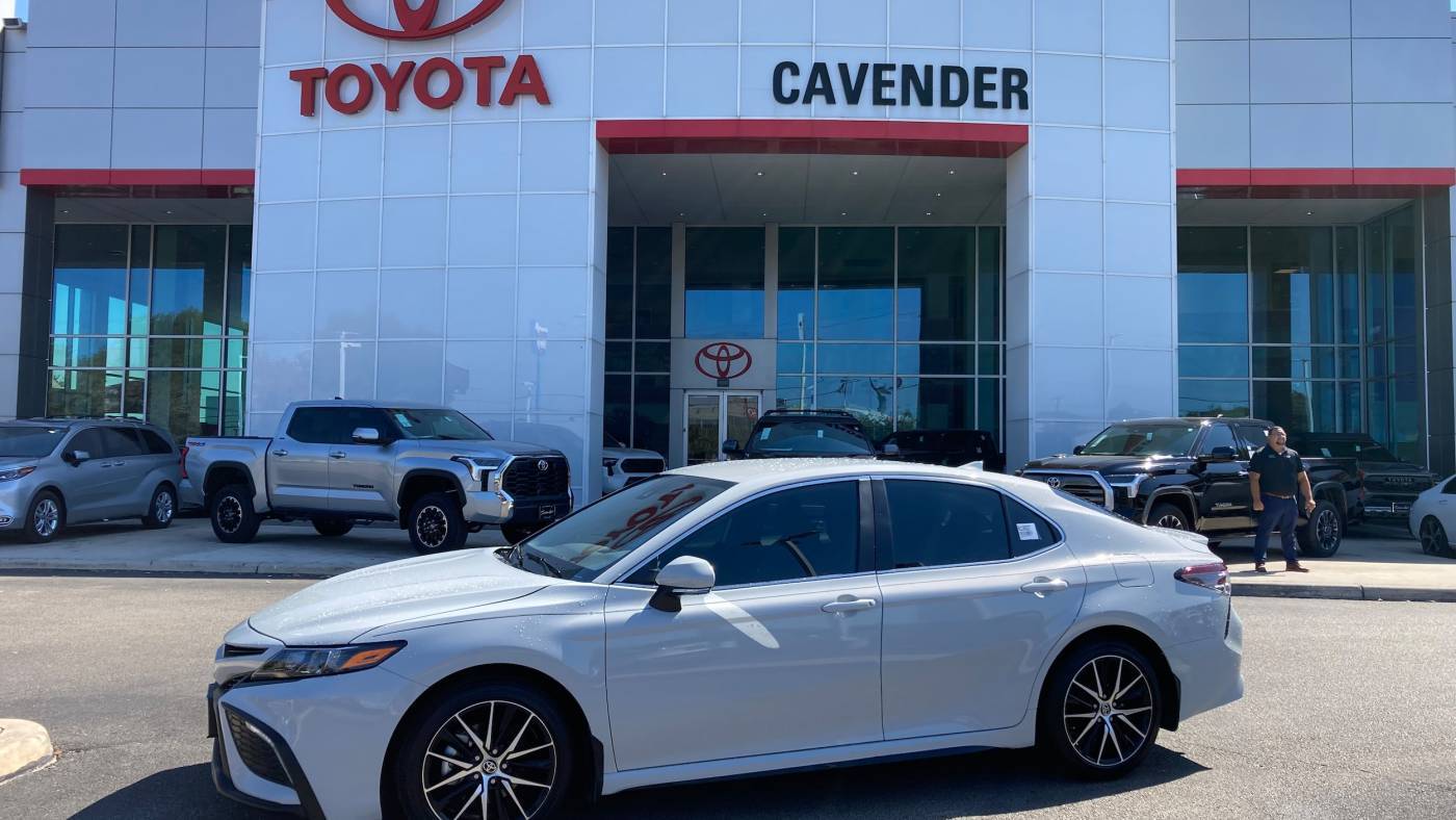 2024 Toyota Camry SE — Sedan — 57,362 mi — San Antonio, TX