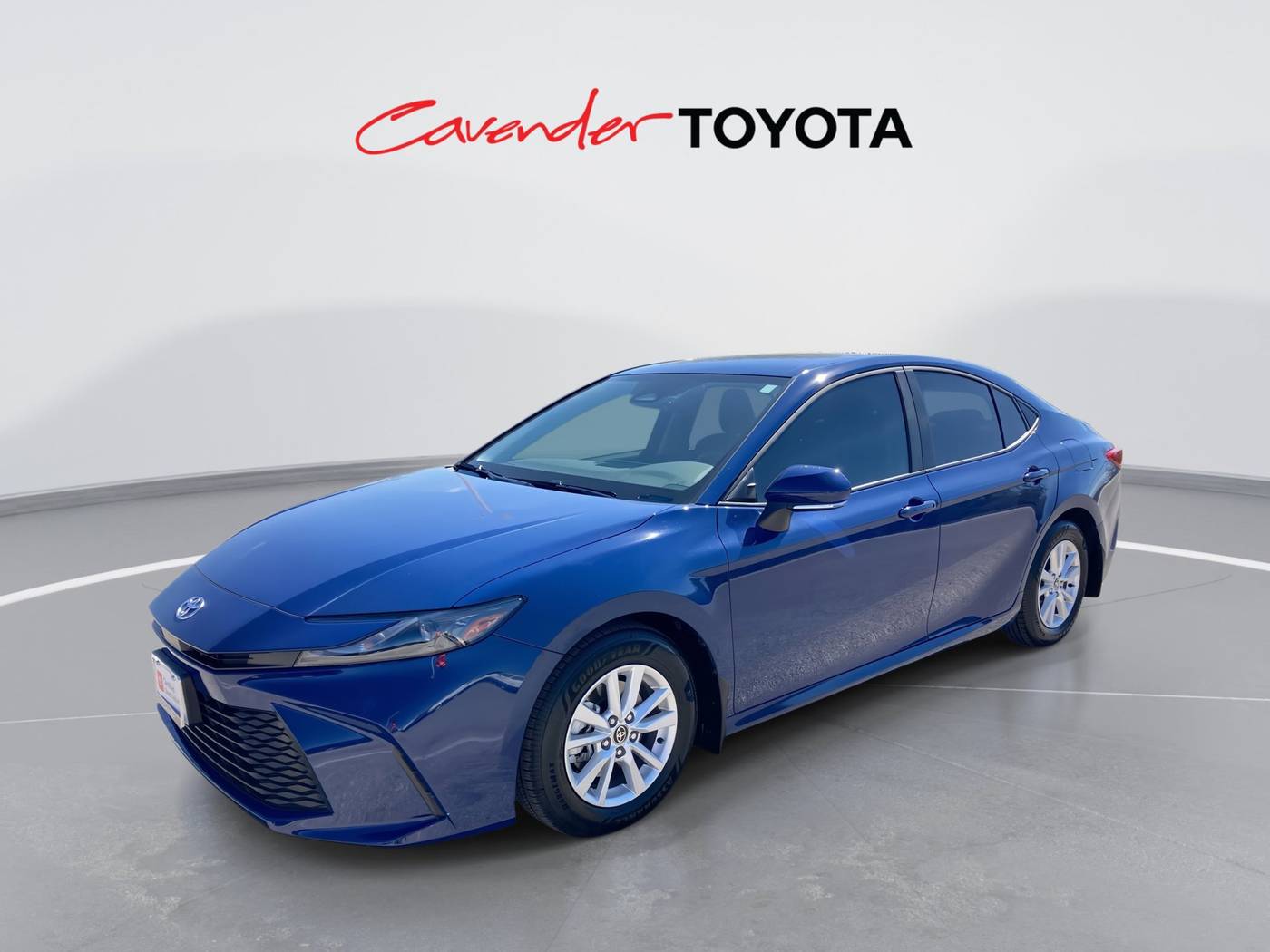 2025 Toyota Camry Hybrid LE — Sedan — 7,720 mi — San Antonio, TX