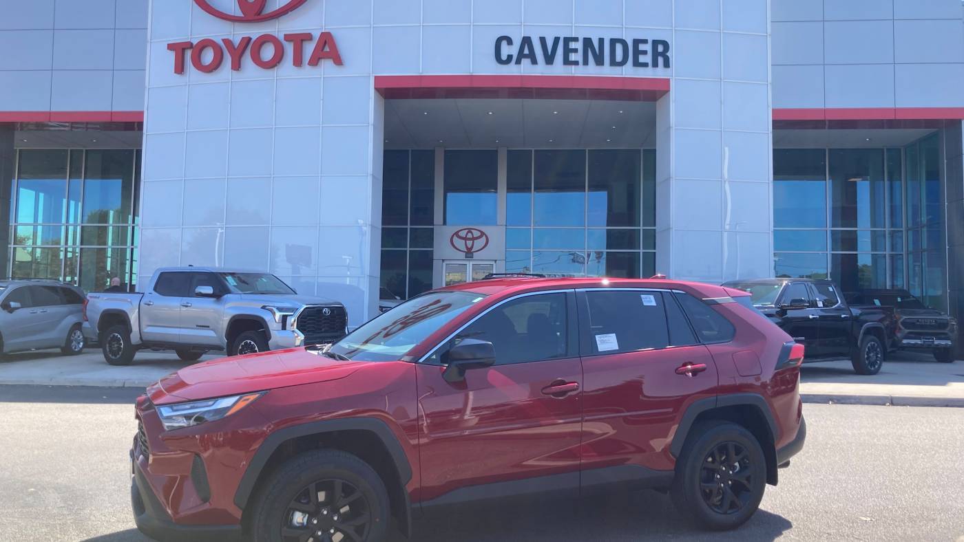 2024 Toyota RAV4 LE — SUV — 8,196 mi — San Antonio, TX