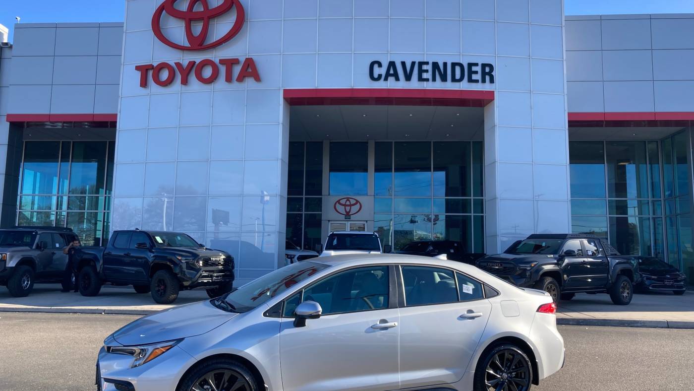 2025 Toyota Corolla SE — Sedan — 207 mi — San Antonio, TX