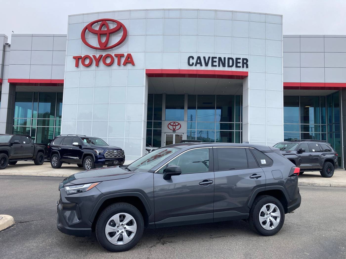 2023 Toyota RAV4 LE — SUV — 33,724 mi — San Antonio, TX