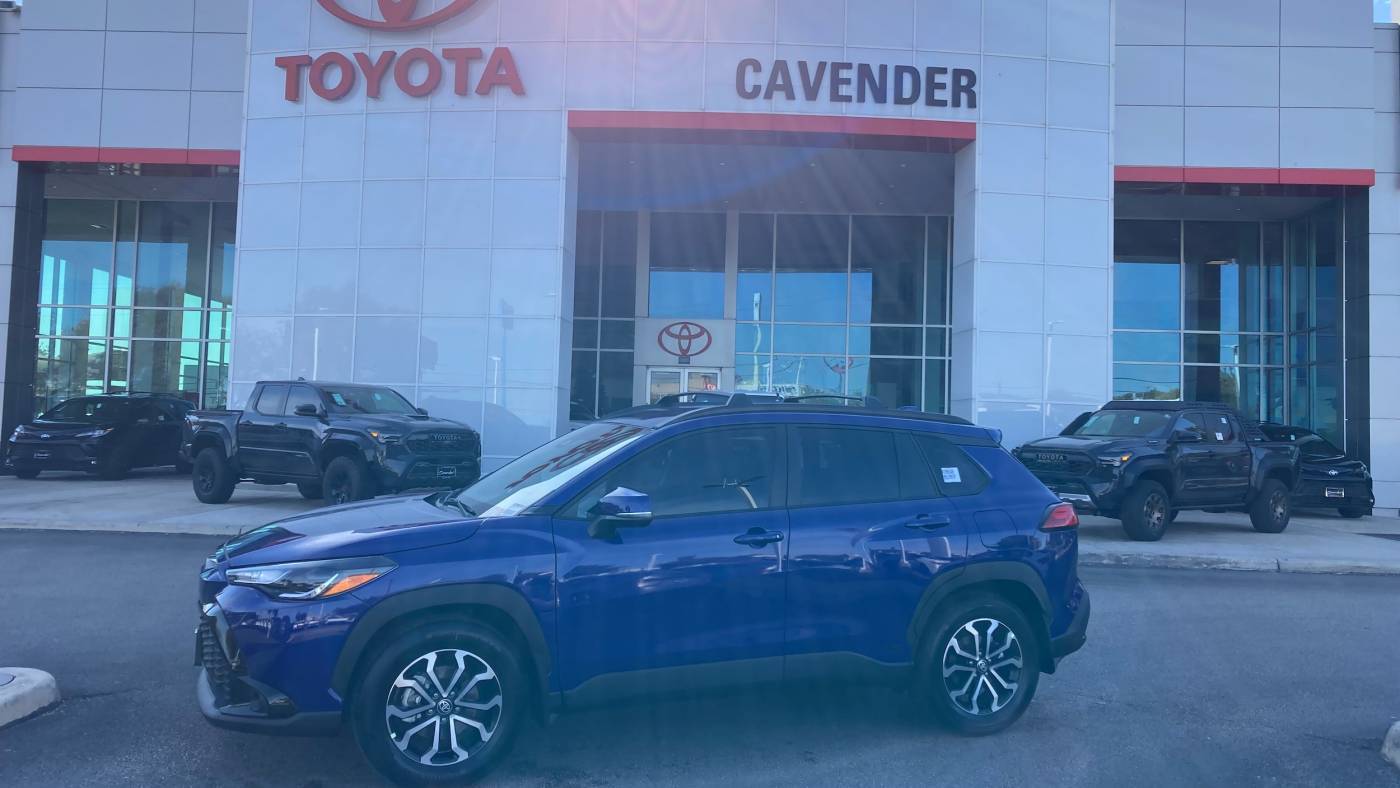 2024 Toyota Corolla Cross Hybrid SE — SUV — 207 mi — San Antonio, TX