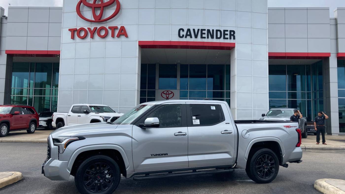 2024 Toyota Tundra SR5 — Pickup Truck — 21,269 mi — San Antonio, TX