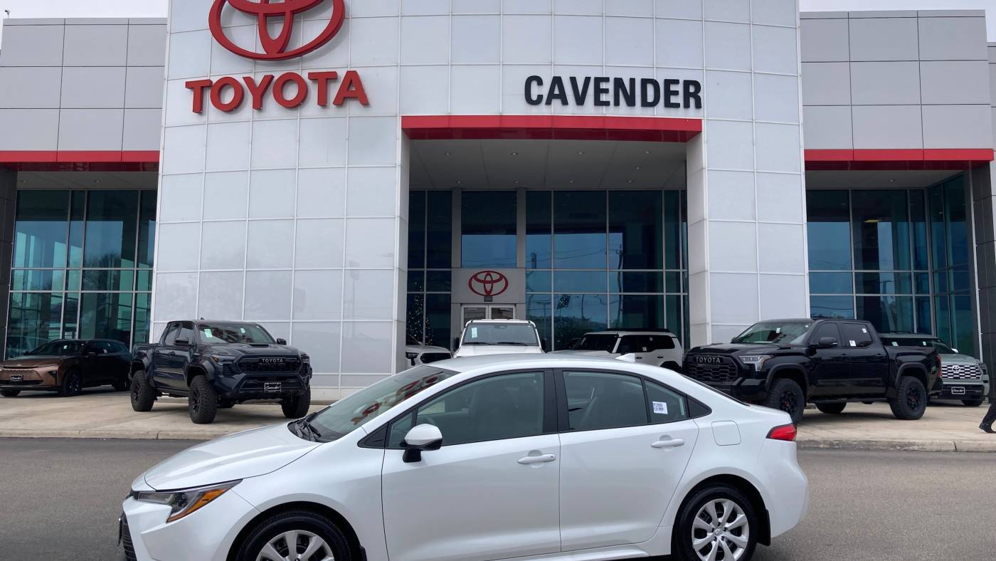 2025 Toyota Corolla LE — Sedan — 207 mi — San Antonio, TX