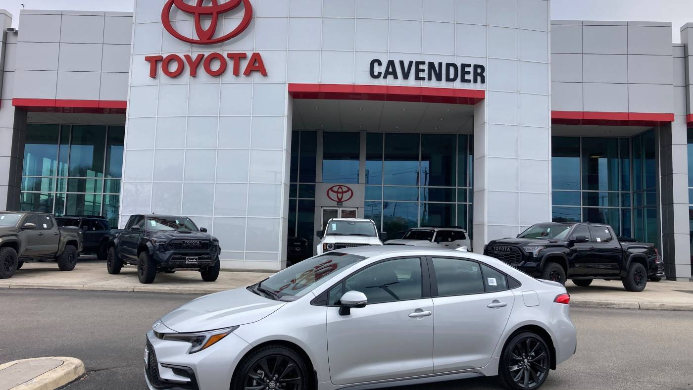 2025 Toyota Corolla SE — Sedan — 207 mi — San Antonio, TX