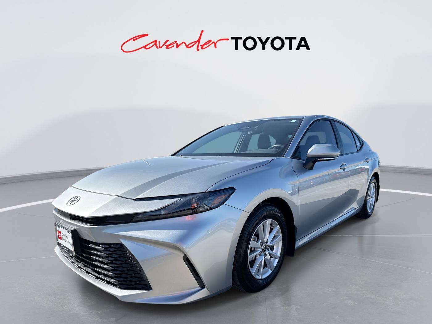 2025 Toyota Camry Hybrid LE
