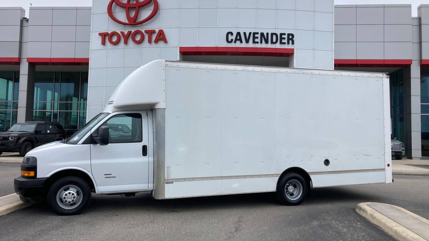2021 Chevrolet Express Commercial Cutaway Express Commercial Cutaway — Chassis Cab Truck — 30,848 mi — San Antonio, TX