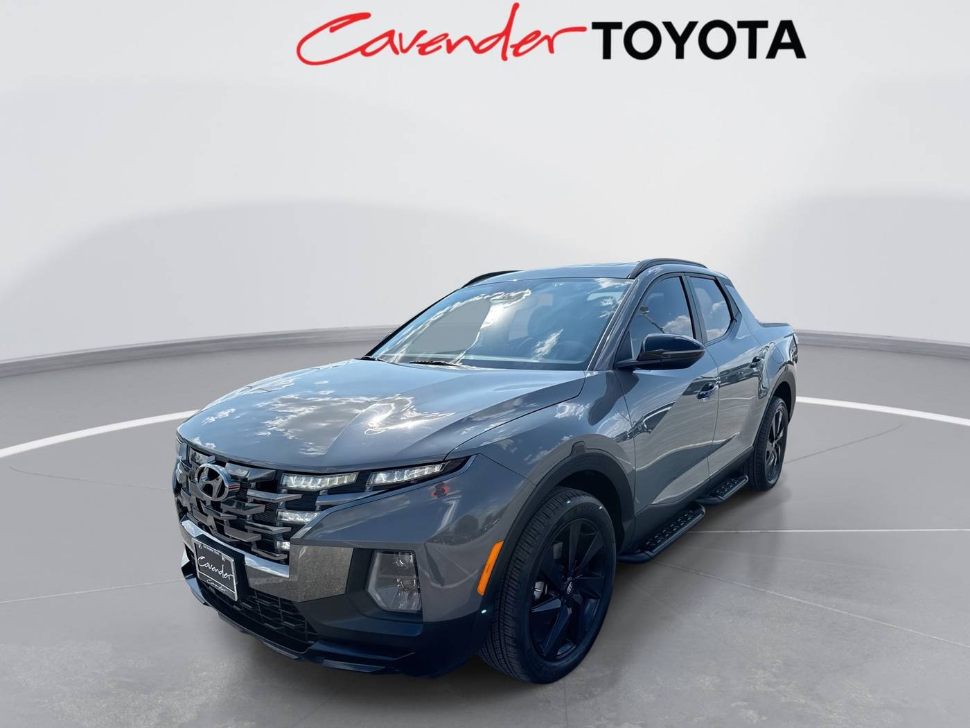 2024 Hyundai Santa Cruz NIGHT — Pickup Truck — 6,136 mi — San Antonio, TX