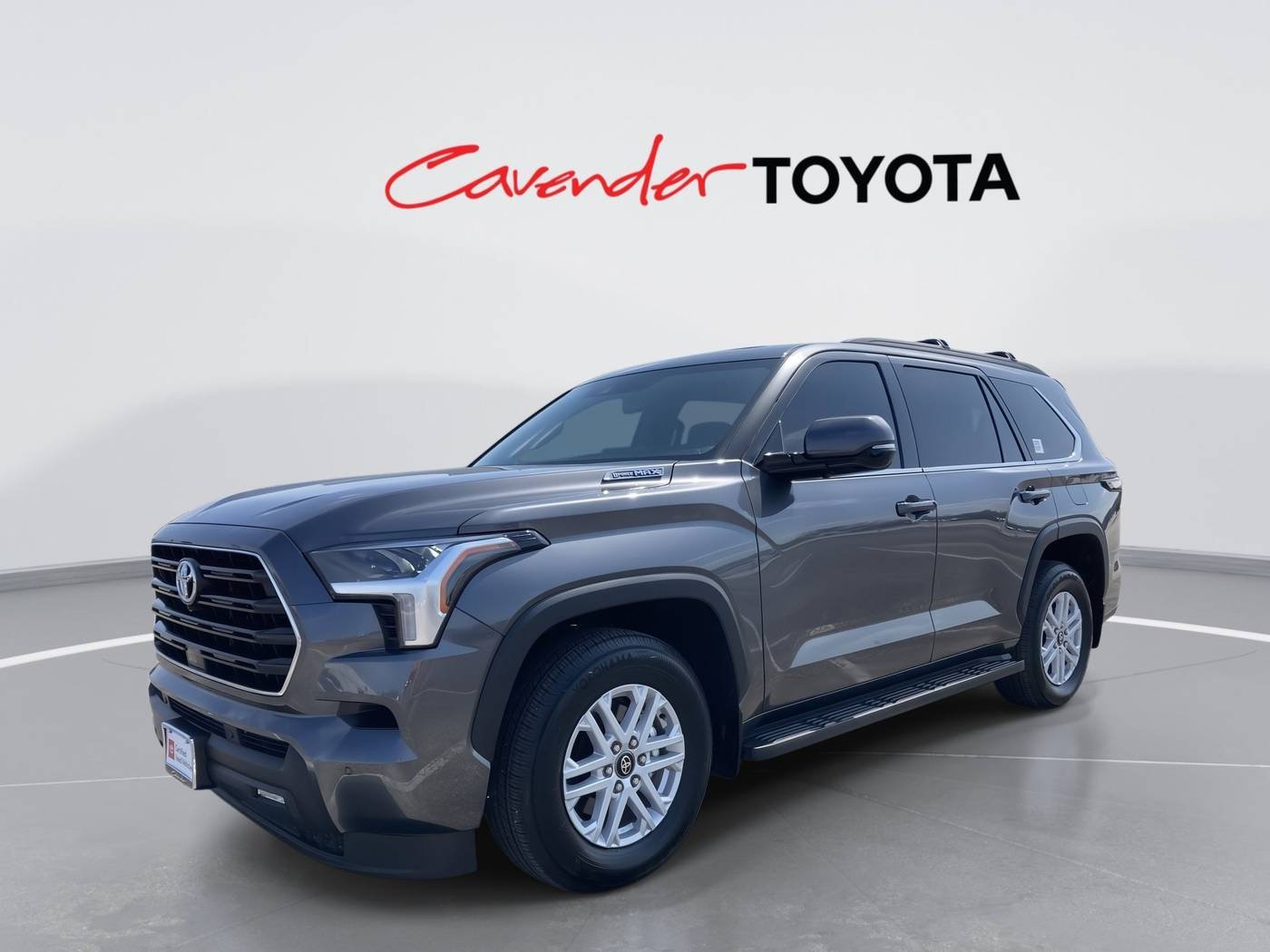 2025 Toyota Sequoia SR5 — SUV — 4,062 mi — San Antonio, TX