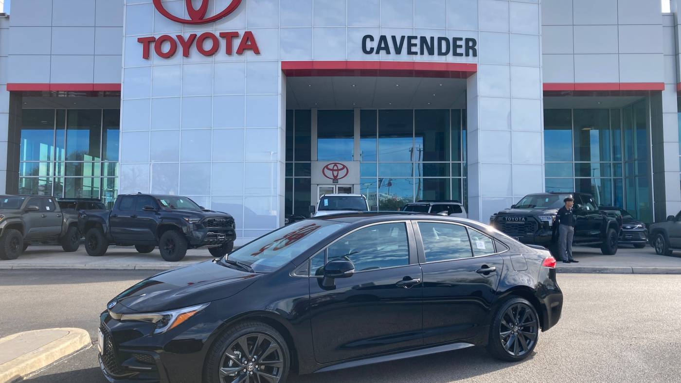 2025 Toyota Corolla SE — Sedan — 207 mi — San Antonio, TX