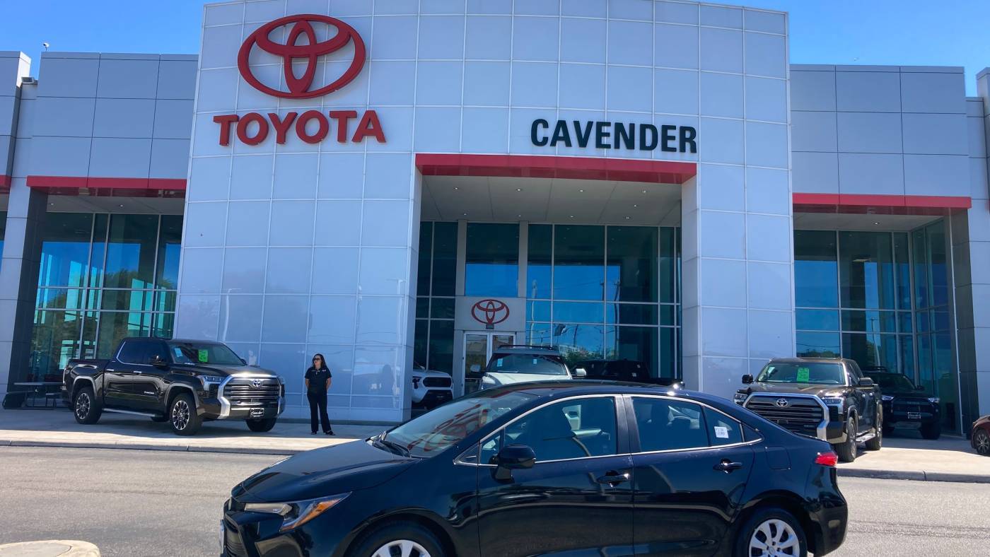 2024 Toyota Corolla LE — Sedan — 10,563 mi — San Antonio, TX