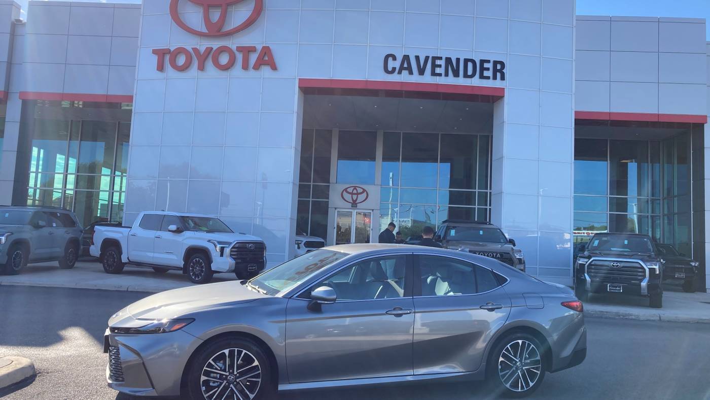 2025 Toyota Camry XLE — Sedan — 207 mi — San Antonio, TX
