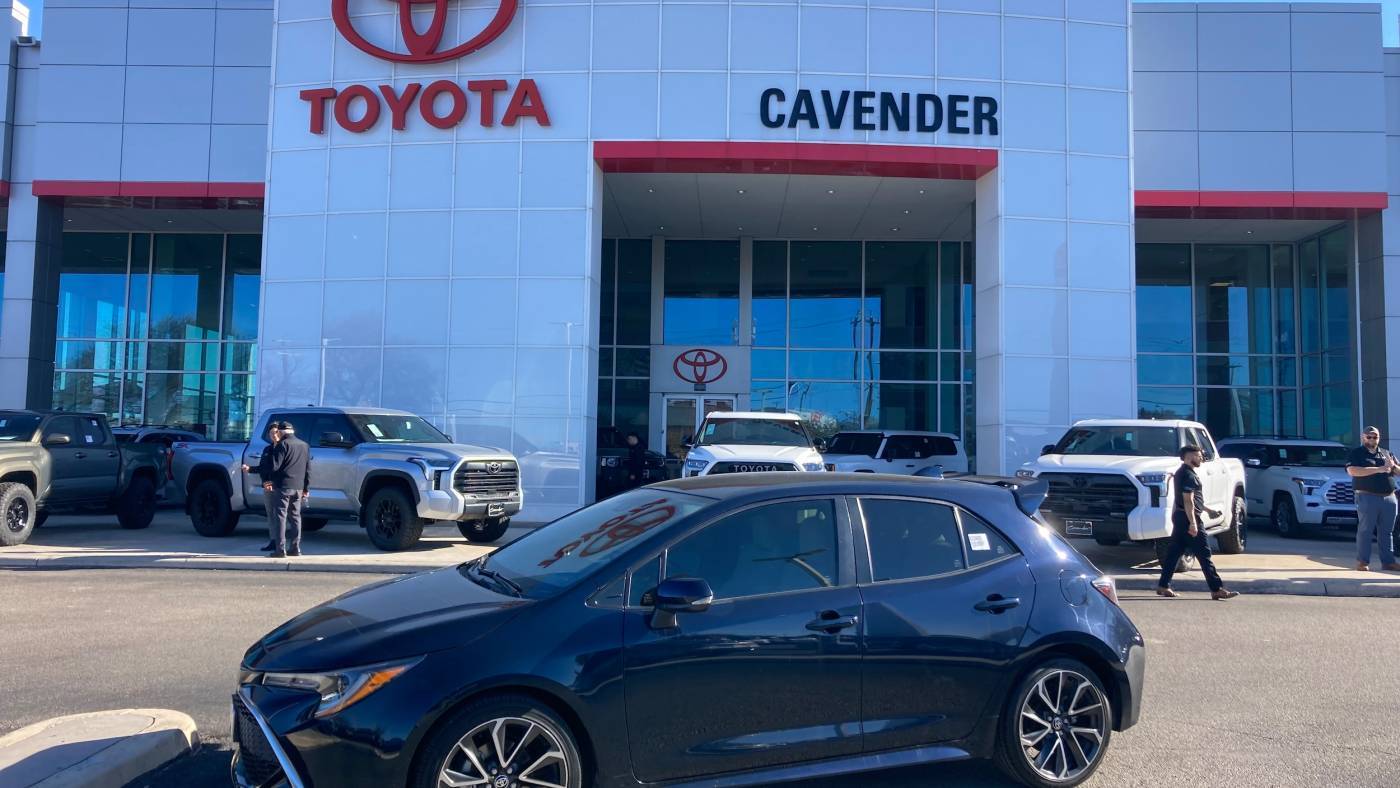 2022 Toyota Corolla Hatchback XSE — Hatchback — 37,427 mi — San Antonio, TX