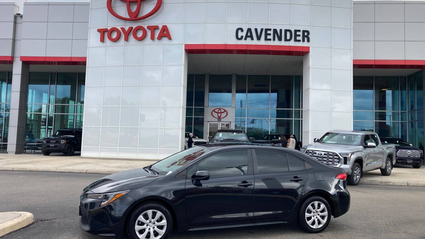 2021 Toyota Corolla LE — Sedan — 57,839 mi — San Antonio, TX