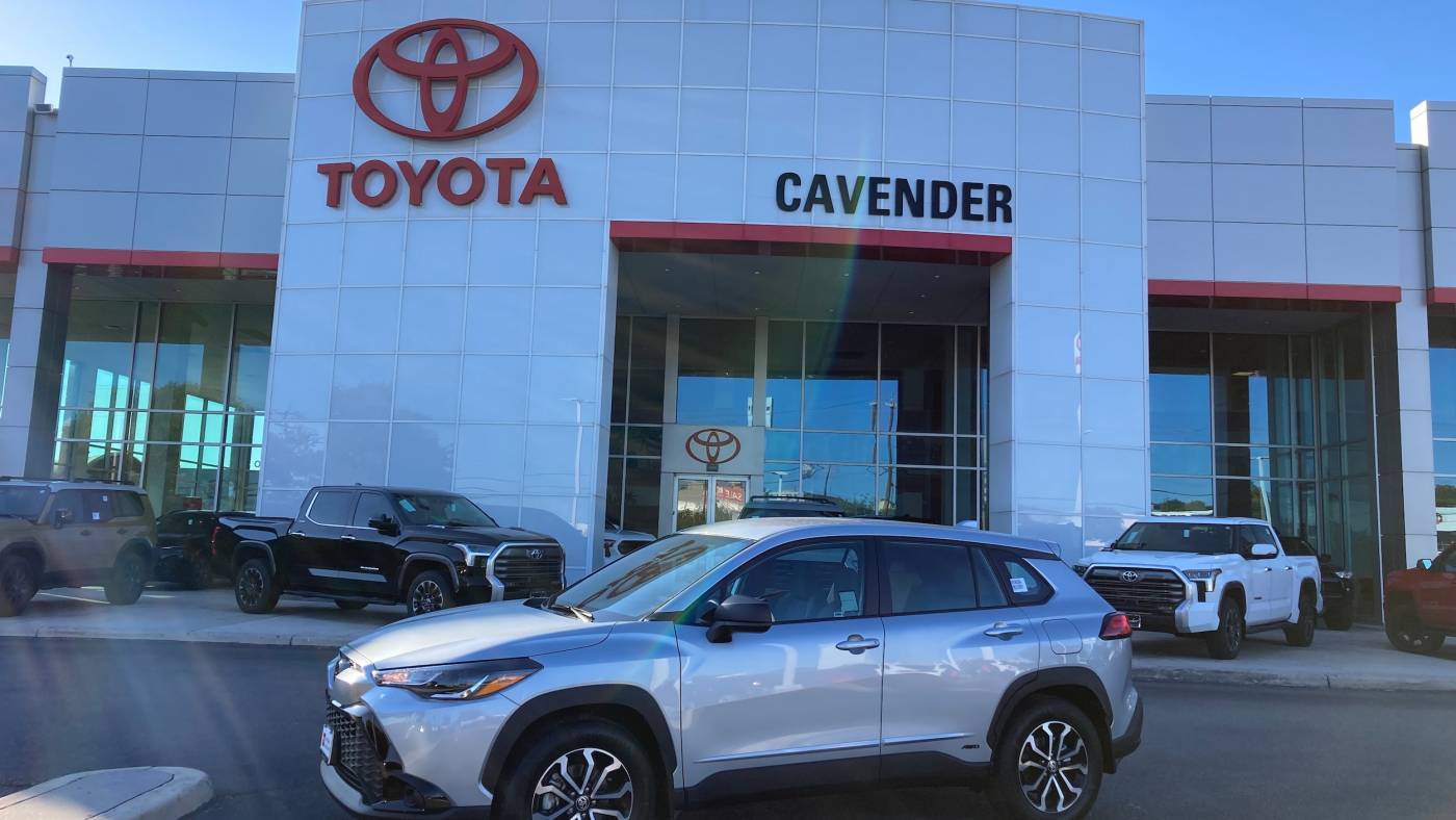 2024 Toyota Corolla Cross Hybrid S — SUV — 18,045 mi — San Antonio, TX