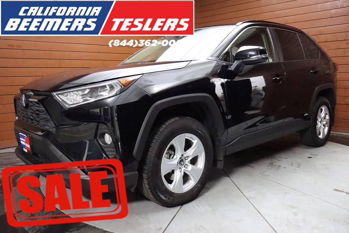 2020 Toyota RAV4 Hybrid XLE — SUV — 32,007 mi — Costa Mesa, CA