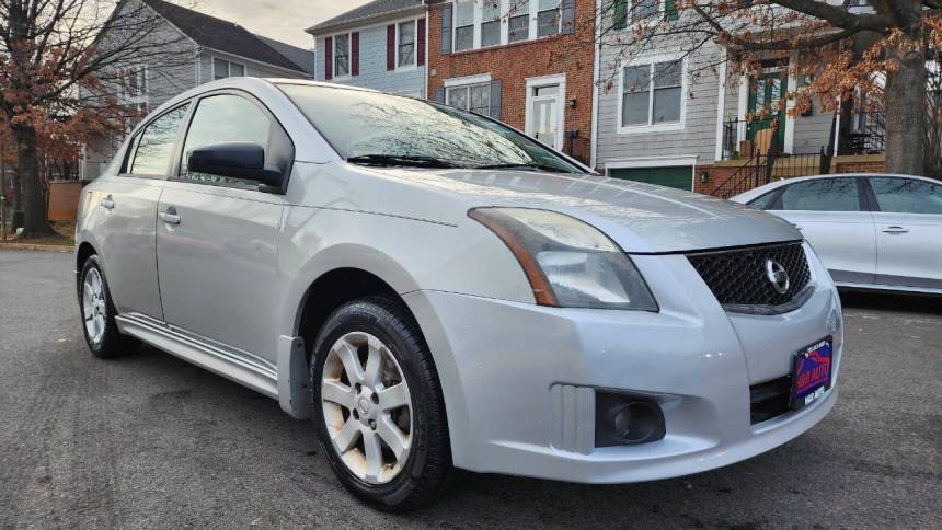 2012 Nissan Sentra 2.0 SR — Sedan — 111,555 mi — Arlington, VA