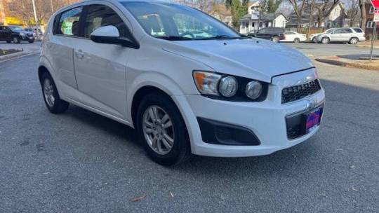 2016 Chevrolet Sonic LT — Hatchback — 76,361 mi — Arlington, VA