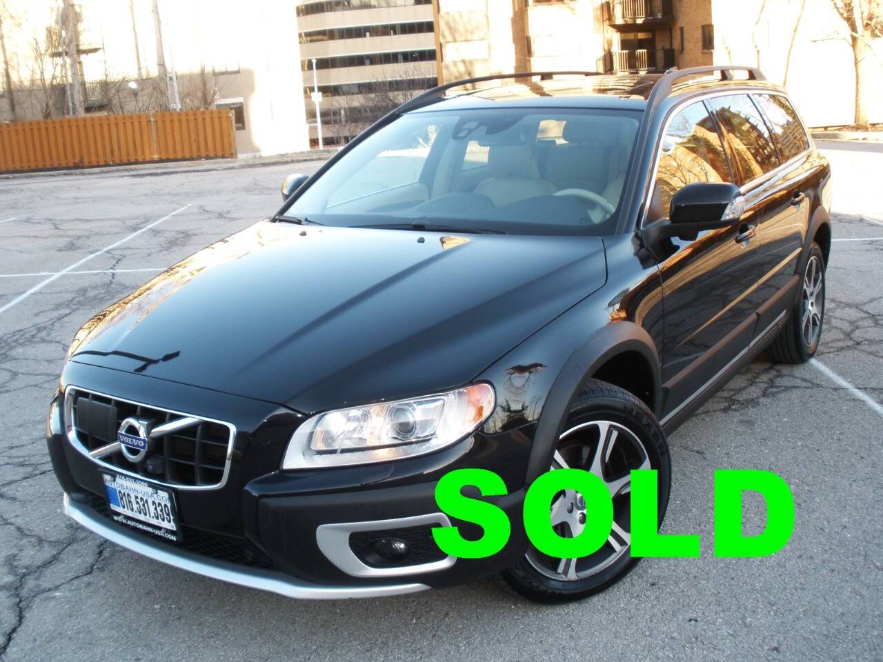 2012 Volvo XC70 T6 Platinum — Wagon — 138,142 mi — Kansas City, MO