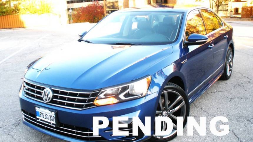 2017 Volkswagen Passat R-Line — Sedan — 115,528 mi — Kansas City, MO