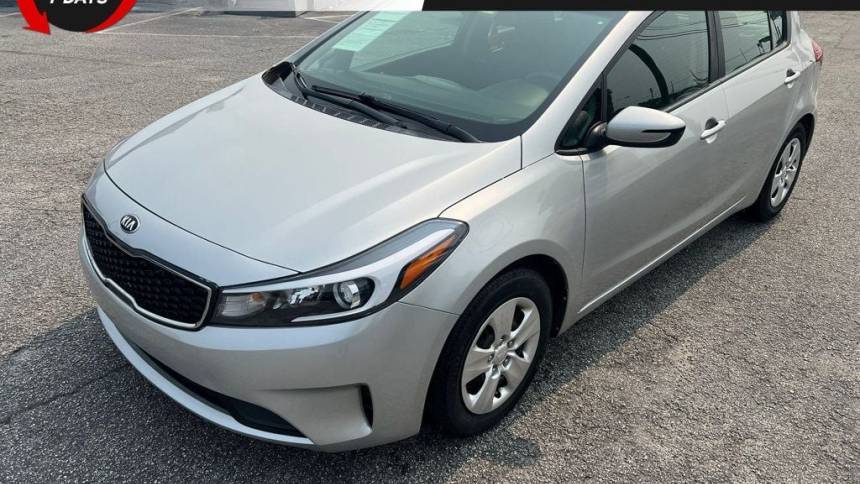 2017 Kia Forte5 LX