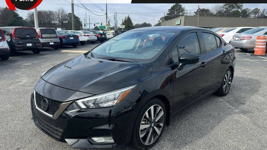 2020 Nissan Versa SR