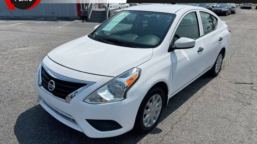2019 Nissan Versa S Plus
