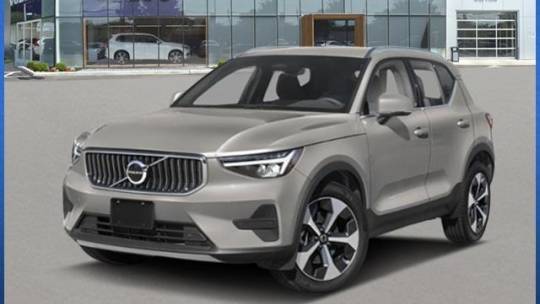 2025 Volvo XC40 Ultra — SUV — 4,663 mi — Glen Cove, NY